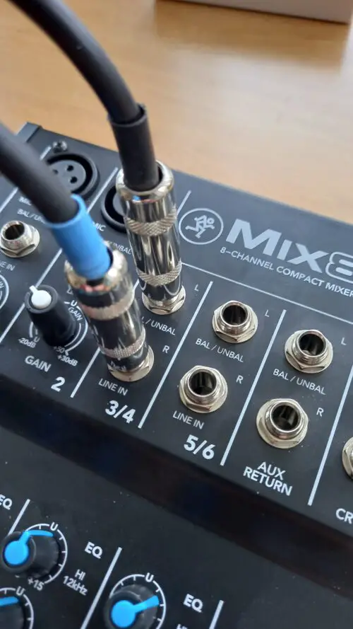 5 Ways To Connect a Synthesizer To a Computer roundtable audio