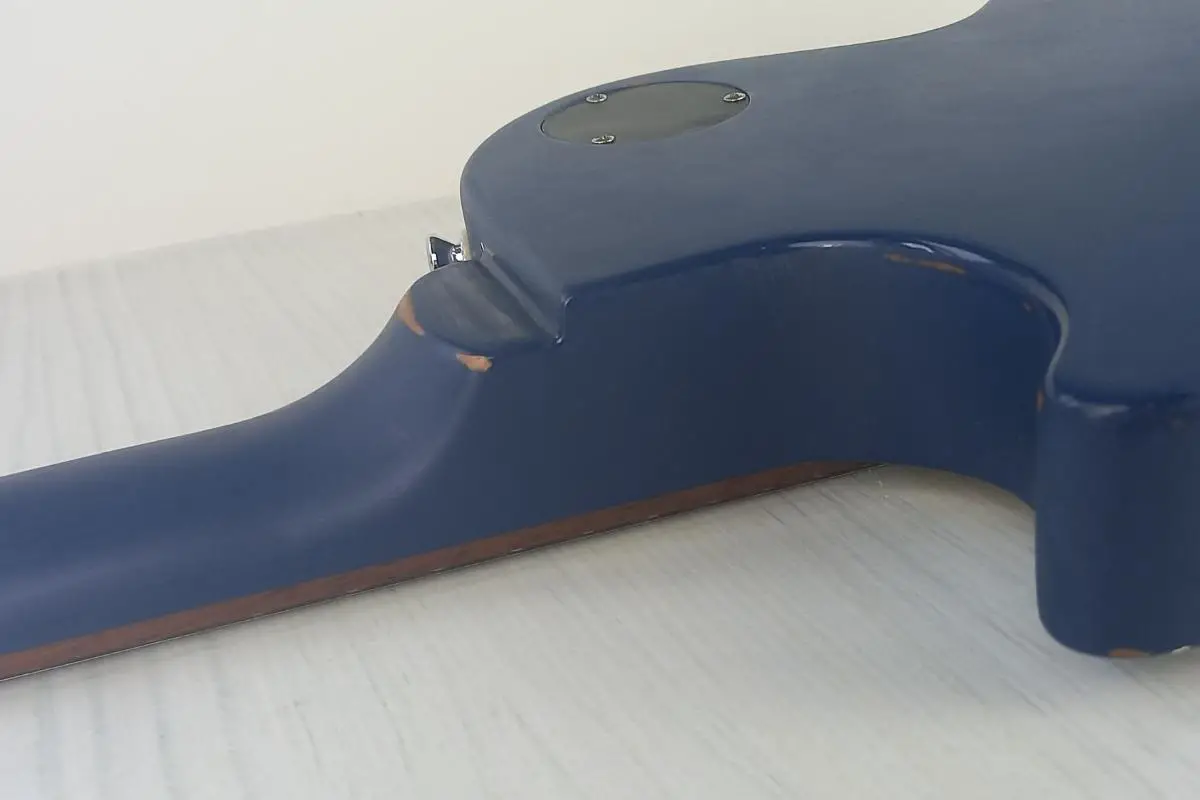 Guitar Neck Thickness Everything You Need to Know roundtable audio