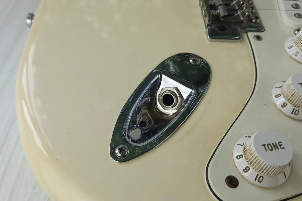 Stratocaster Output Jack