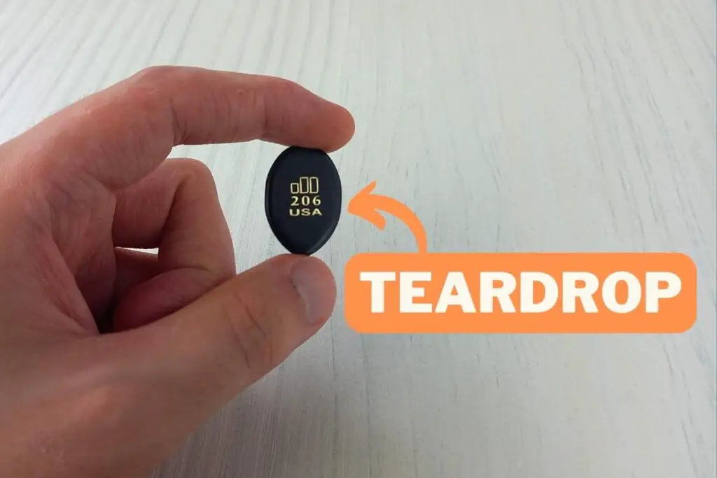 Teardrop pick size