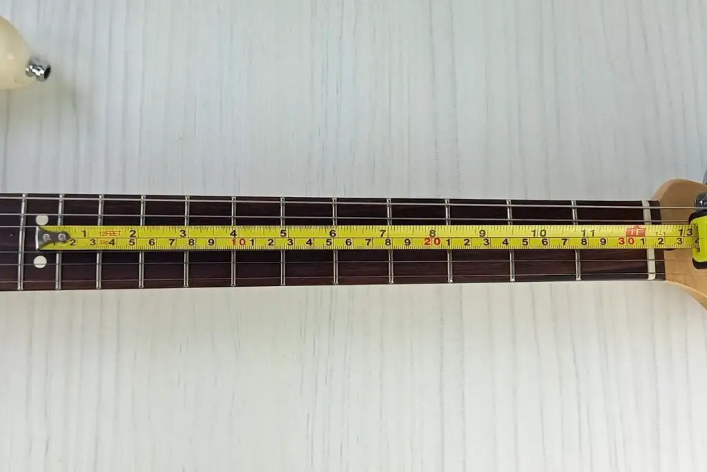 how to measure guitar scale length