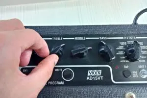 How to use a guitar amp