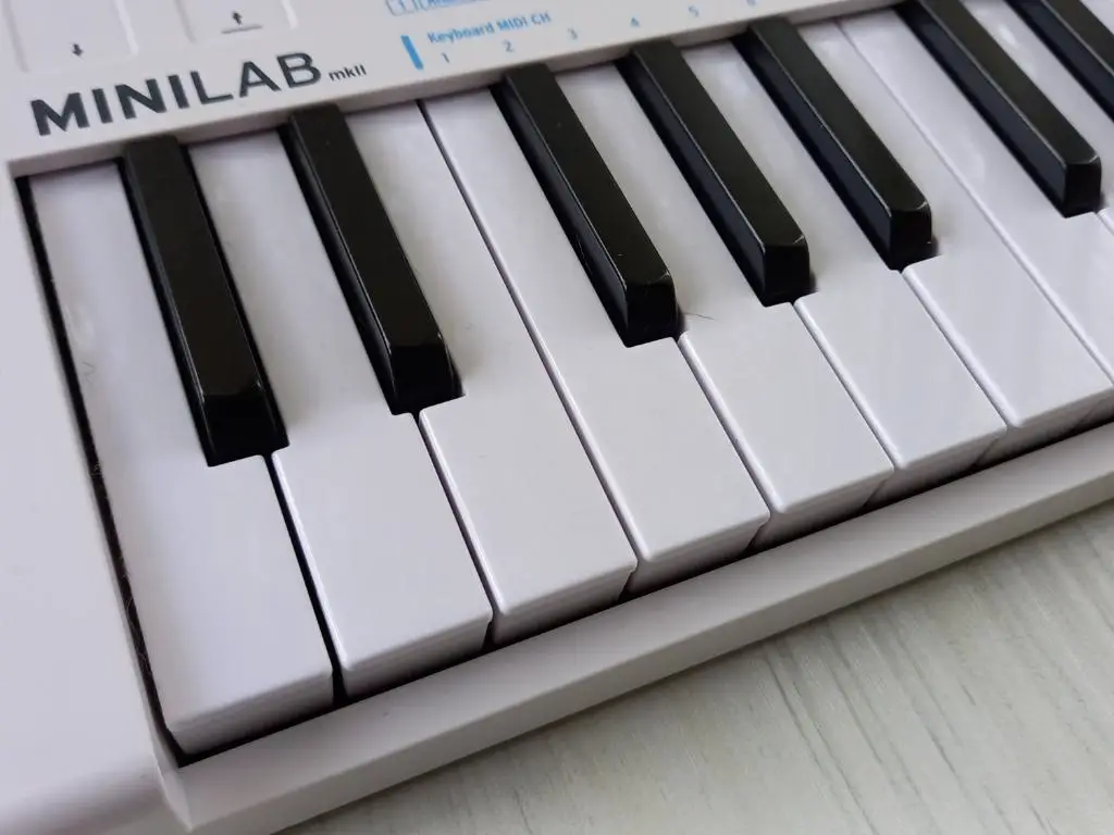What is a MIDI keyboard